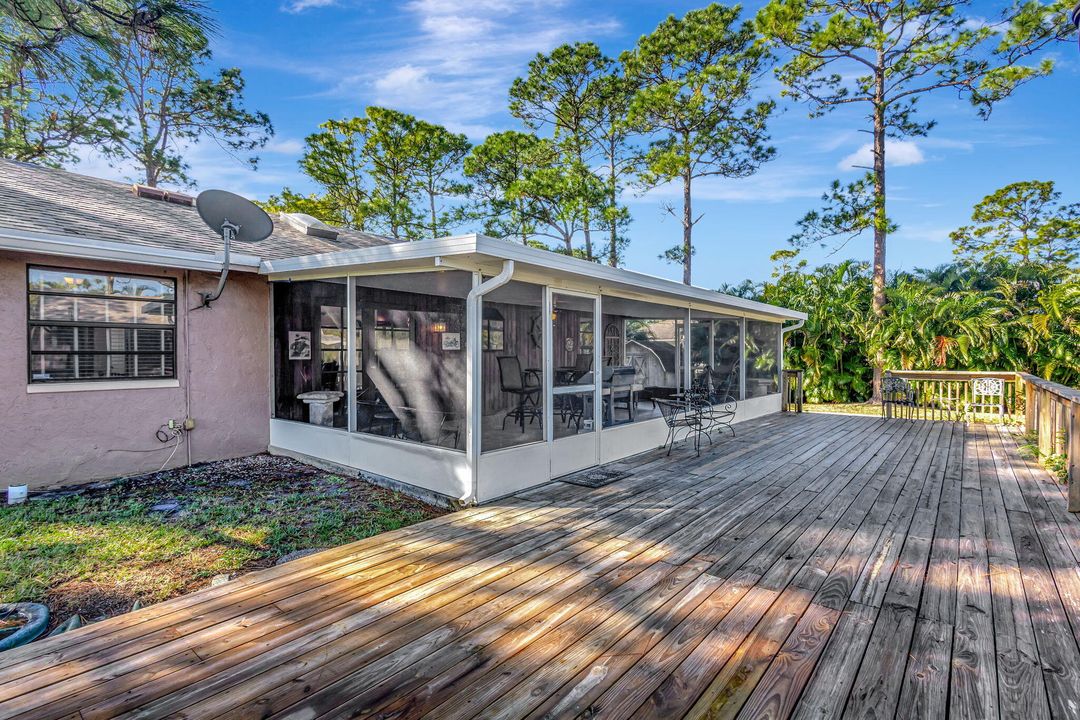 For Sale: $685,000 (3 beds, 2 baths, 1408 Square Feet)