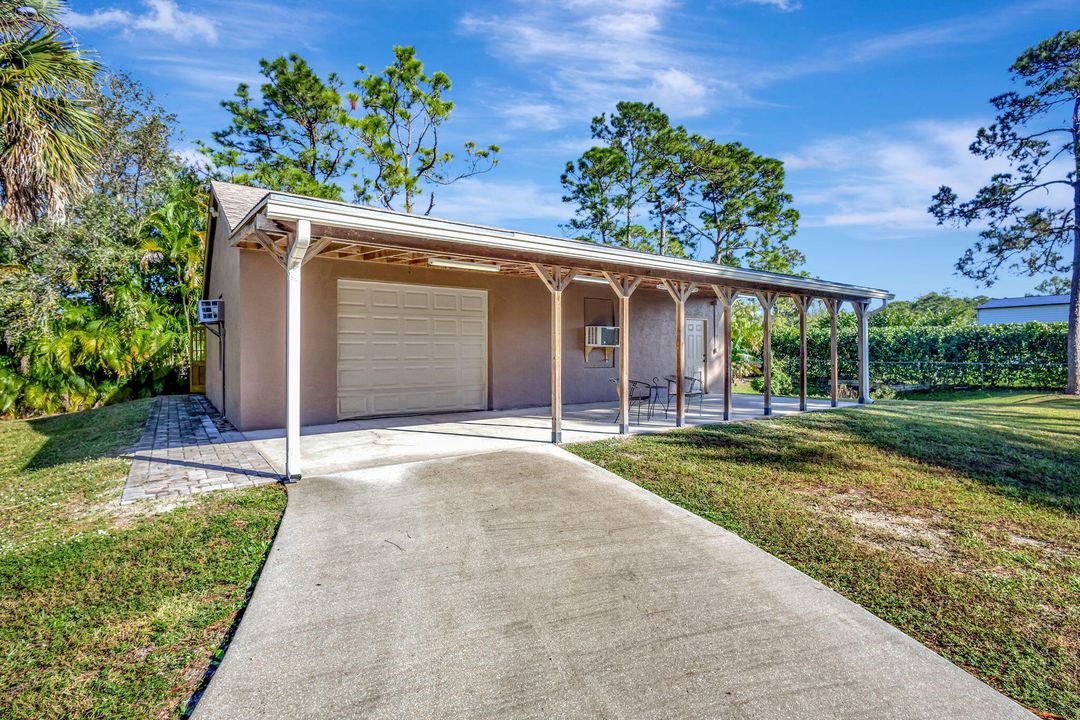 For Sale: $685,000 (3 beds, 2 baths, 1408 Square Feet)