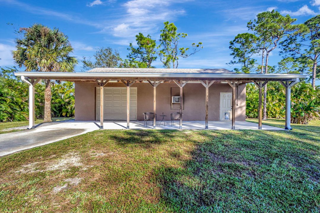 For Sale: $685,000 (3 beds, 2 baths, 1408 Square Feet)