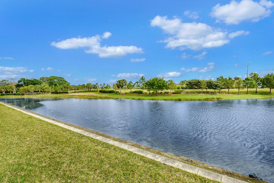 For Sale: $699,000 (3 beds, 2 baths, 2131 Square Feet)