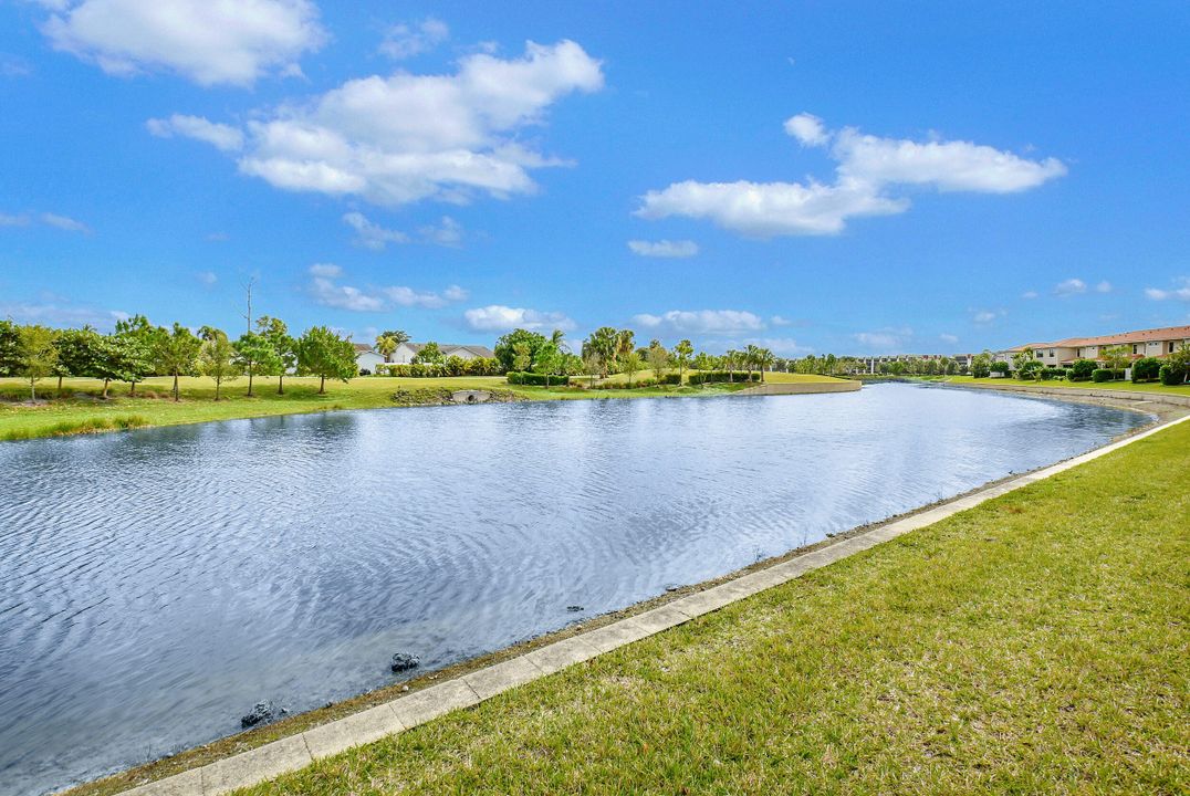 For Sale: $699,000 (3 beds, 2 baths, 2131 Square Feet)