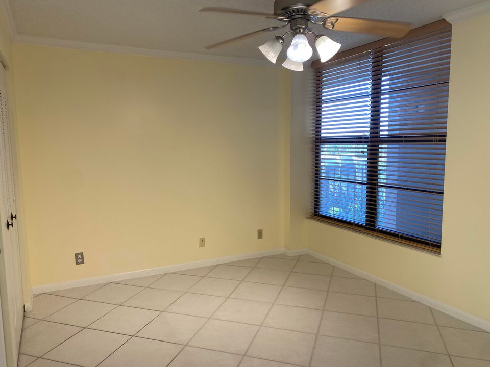 For Rent: $2,950 (2 beds, 2 baths, 1095 Square Feet)