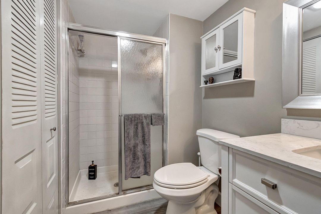 For Sale: $224,888 (2 beds, 2 baths, 1216 Square Feet)