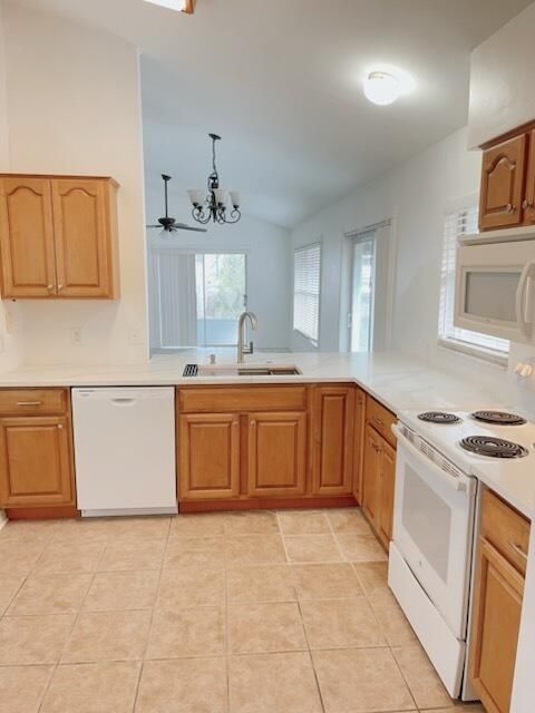 For Rent: $2,350 (2 beds, 2 baths, 1290 Square Feet)