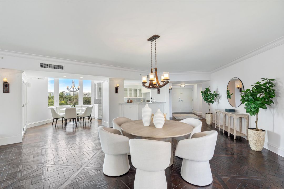 For Sale: $2,650,000 (3 beds, 3 baths, 2544 Square Feet)