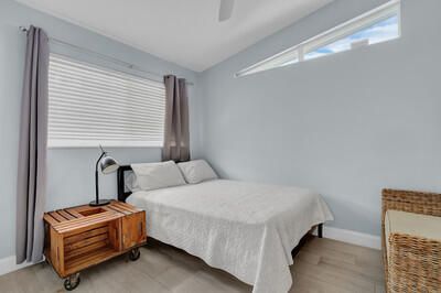 For Sale: $649,000 (3 beds, 2 baths, 1280 Square Feet)