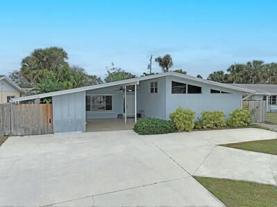 For Sale: $649,000 (3 beds, 2 baths, 1280 Square Feet)