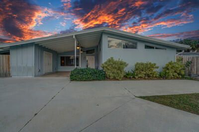 For Sale: $649,000 (3 beds, 2 baths, 1280 Square Feet)