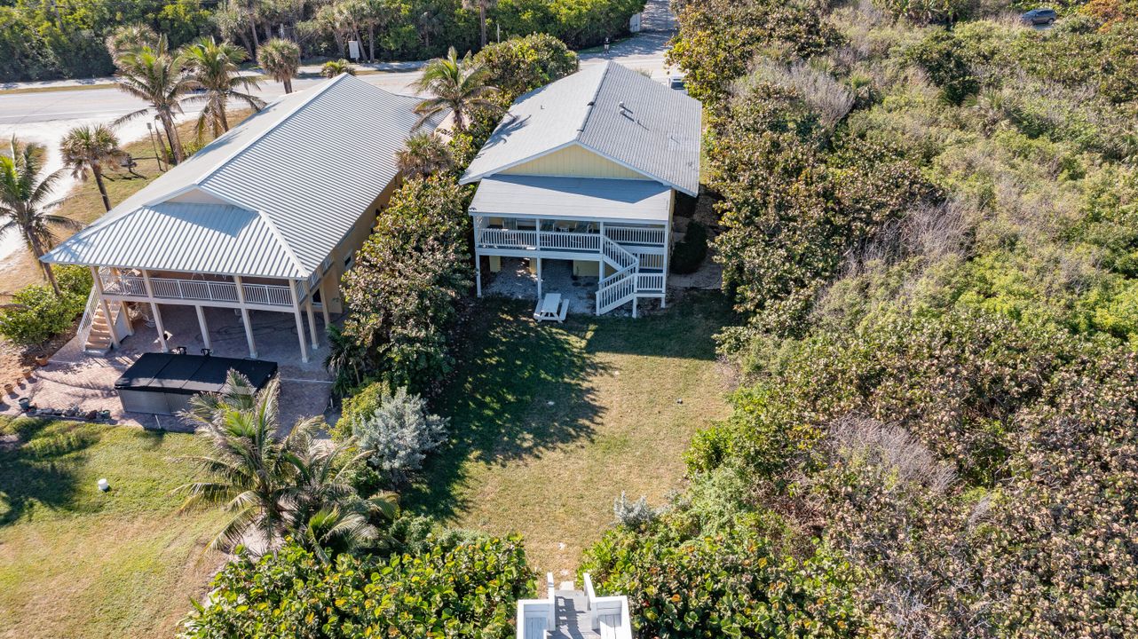 For Sale: $1,995,000 (3 beds, 2 baths, 1440 Square Feet)