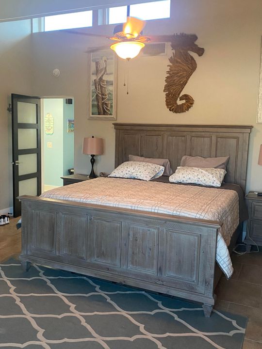 В аренду: $6,200 (2 спален, 2 ванн, 1200 Квадратных фут)