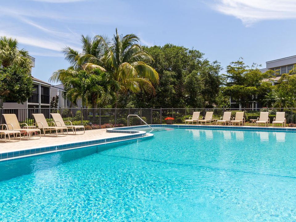 В аренду: $6,200 (2 спален, 2 ванн, 1200 Квадратных фут)