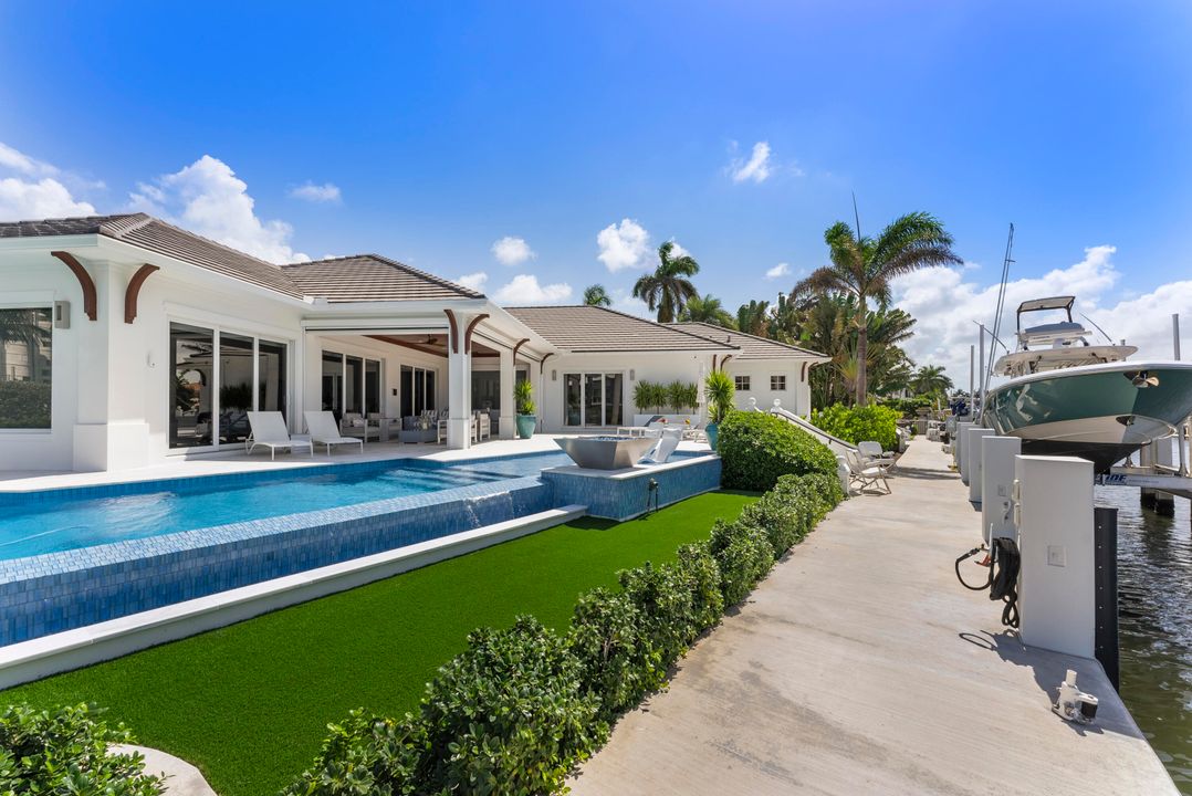 For Sale: $7,600,000 (3 beds, 3 baths, 3481 Square Feet)