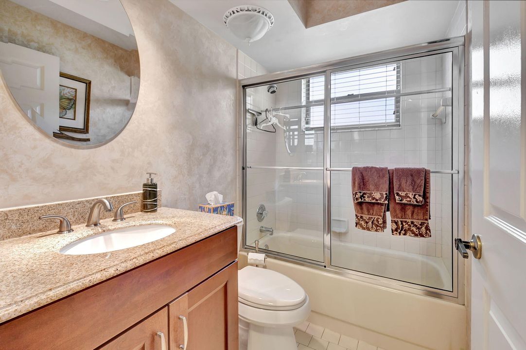 For Sale: $374,900 (3 beds, 2 baths, 1440 Square Feet)