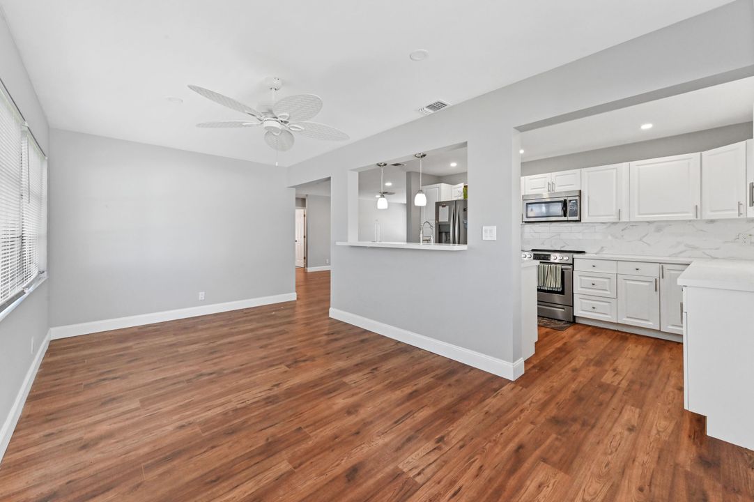 For Sale: $379,900 (3 beds, 2 baths, 1428 Square Feet)