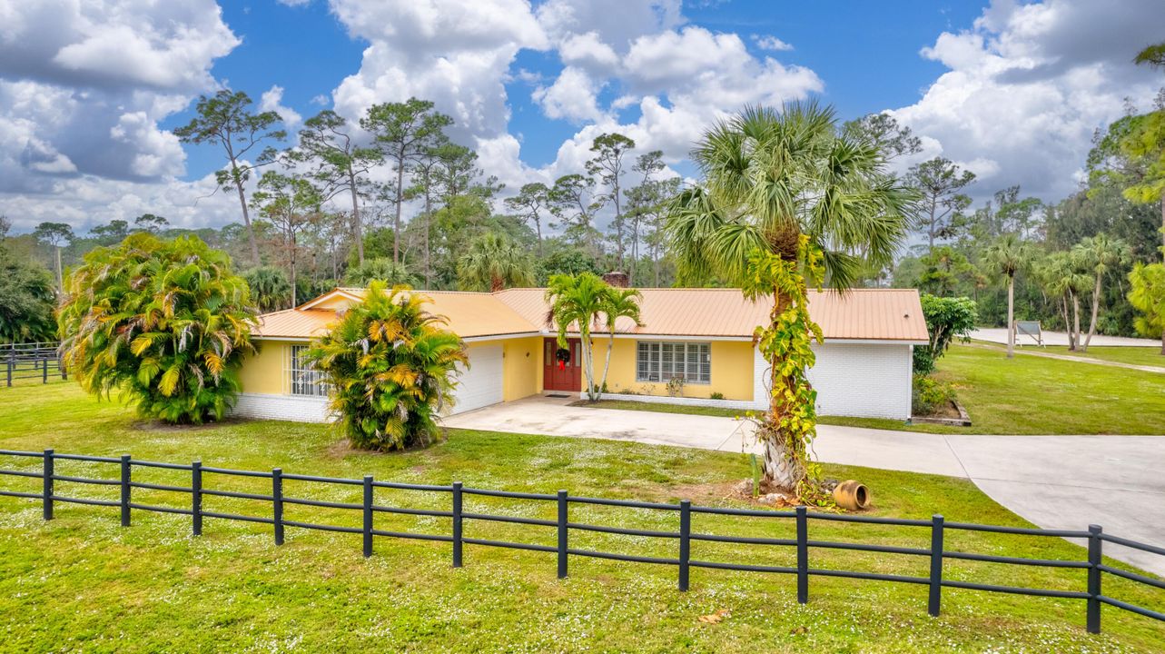 For Sale: $2,100,000 (3 beds, 3 baths, 2486 Square Feet)