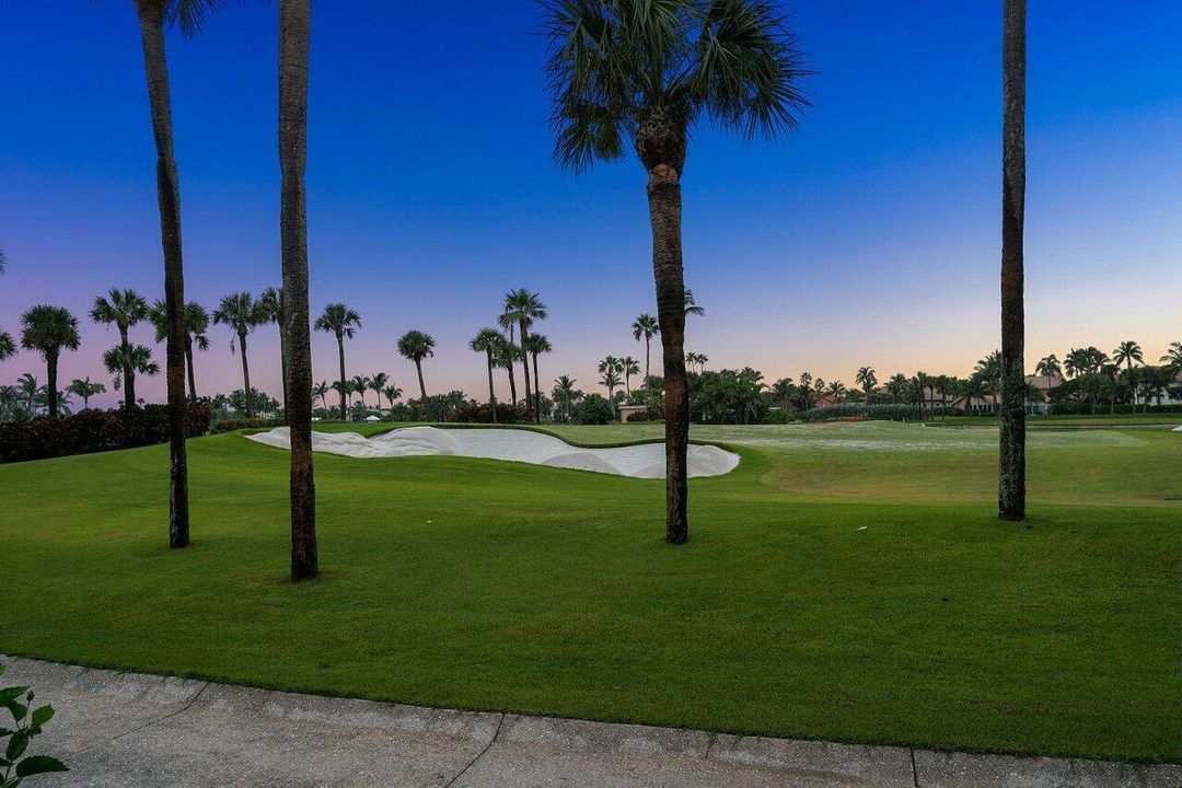 For Sale: $6,495,000 (4 beds, 5 baths, 6341 Square Feet)