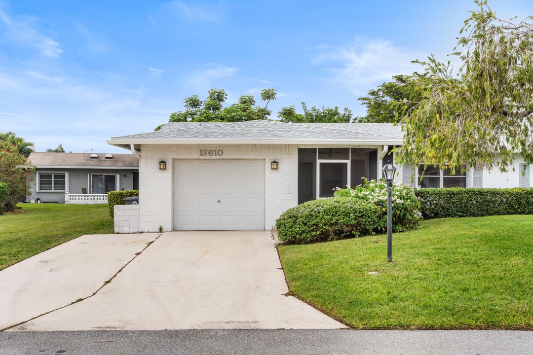 For Sale: $345,000 (2 beds, 2 baths, 1527 Square Feet)