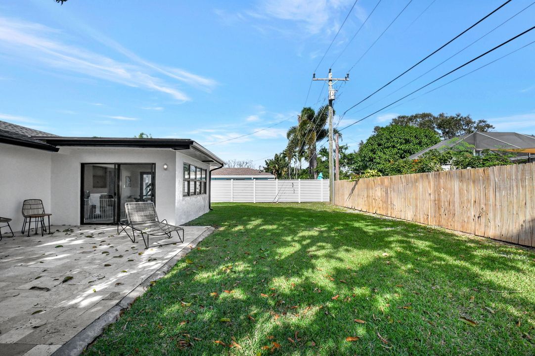 For Sale: $635,000 (3 beds, 2 baths, 1412 Square Feet)