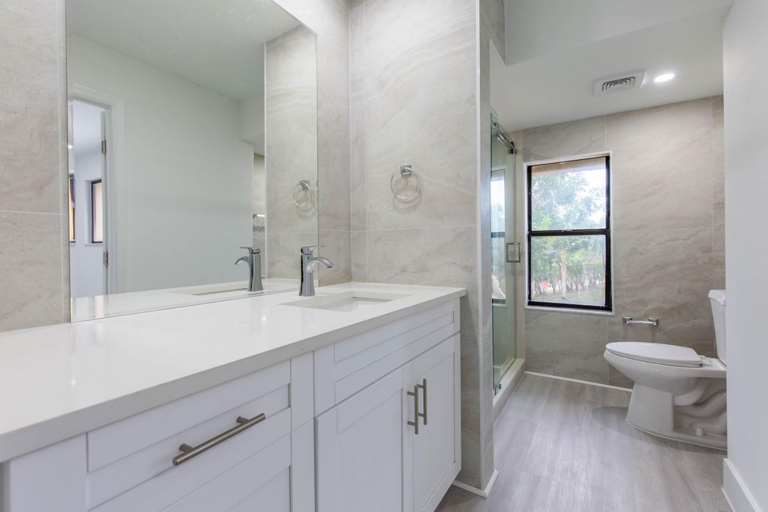 For Sale: $525,000 (3 beds, 2 baths, 2098 Square Feet)