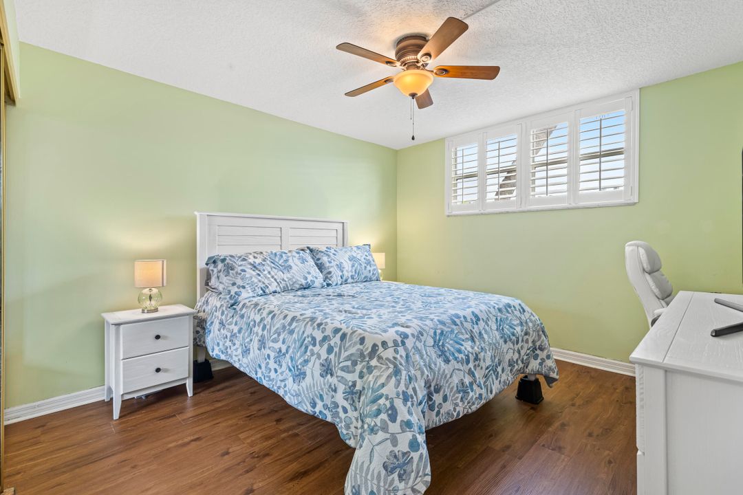 For Sale: $350,000 (2 beds, 2 baths, 1000 Square Feet)