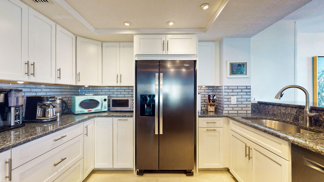 For Sale: $550,000 (2 beds, 2 baths, 1630 Square Feet)