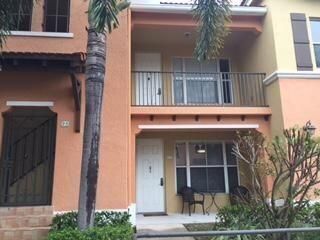 For Rent: $2,000 (3 beds, 2 baths, 1267 Square Feet)