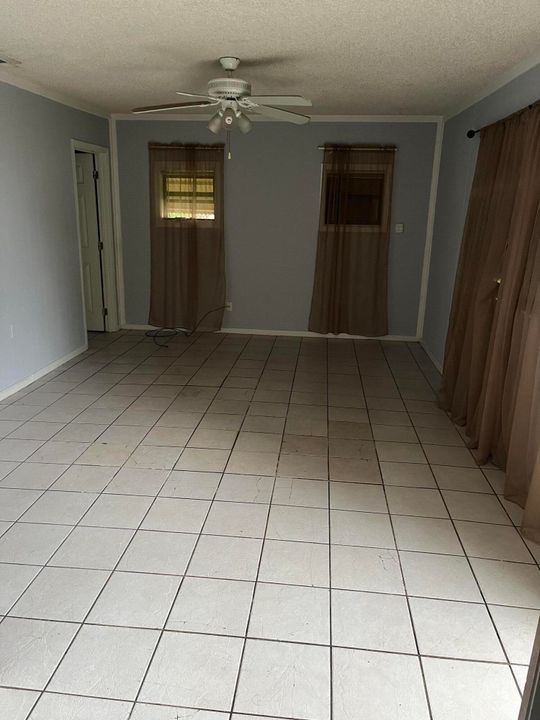 For Rent: $1,500 (1 beds, 1 baths, 1253 Square Feet)