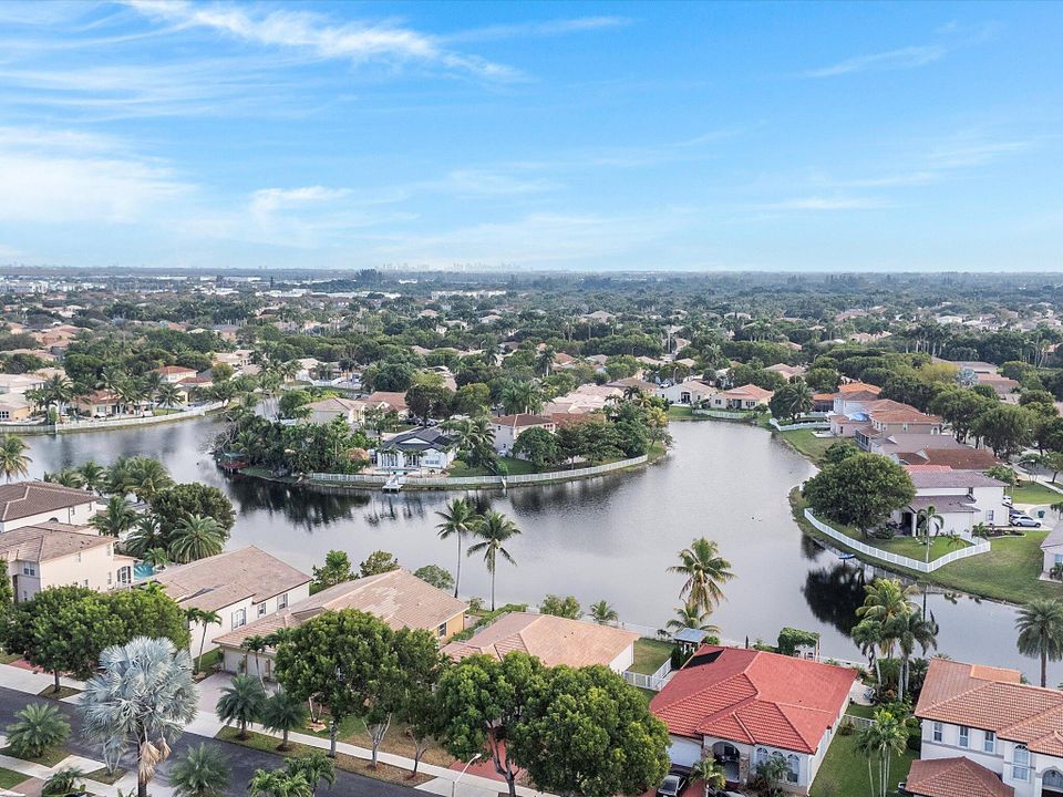 For Sale: $860,000 (3 beds, 2 baths, 2280 Square Feet)