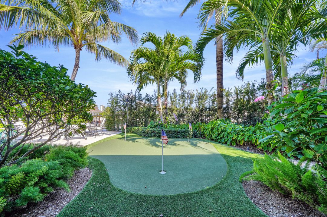 For Sale: $5,800,000 (4 beds, 4 baths, 3437 Square Feet)