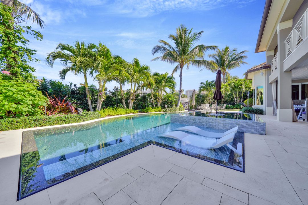 For Sale: $5,800,000 (4 beds, 4 baths, 3437 Square Feet)