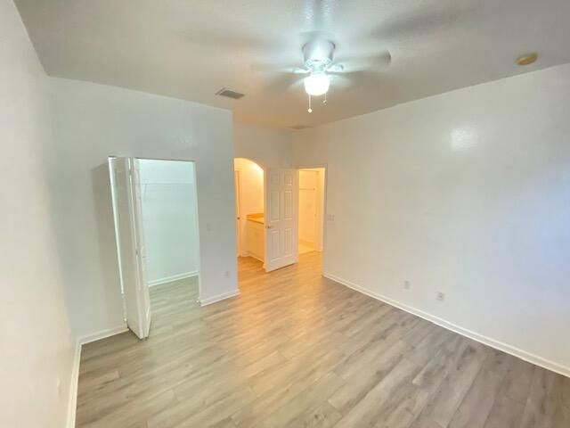 For Rent: $2,500 (3 beds, 2 baths, 1396 Square Feet)