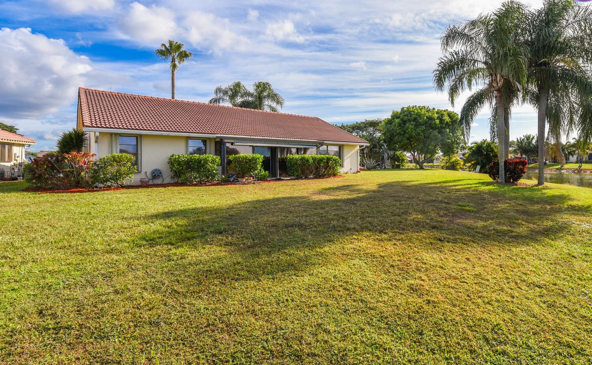 For Sale: $460,000 (3 beds, 2 baths, 1610 Square Feet)