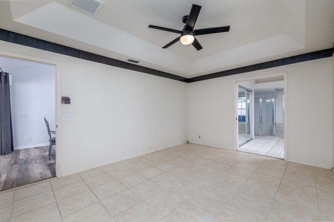 For Sale: $460,000 (3 beds, 2 baths, 2003 Square Feet)