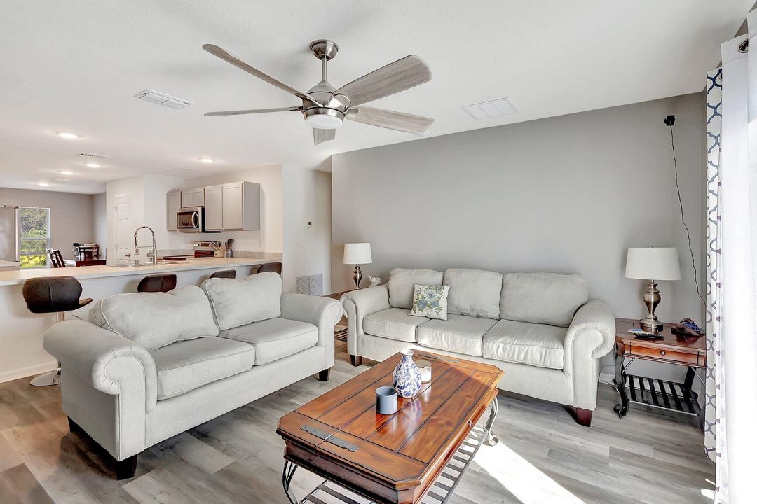 For Sale: $430,000 (3 beds, 2 baths, 1796 Square Feet)