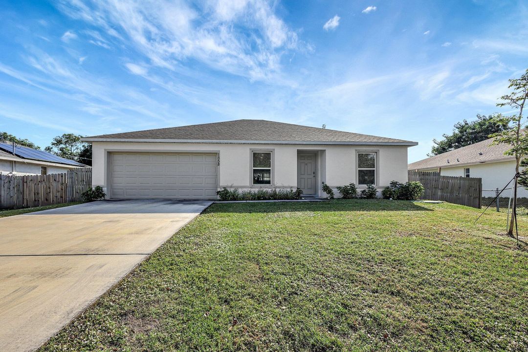 For Sale: $430,000 (3 beds, 2 baths, 1796 Square Feet)