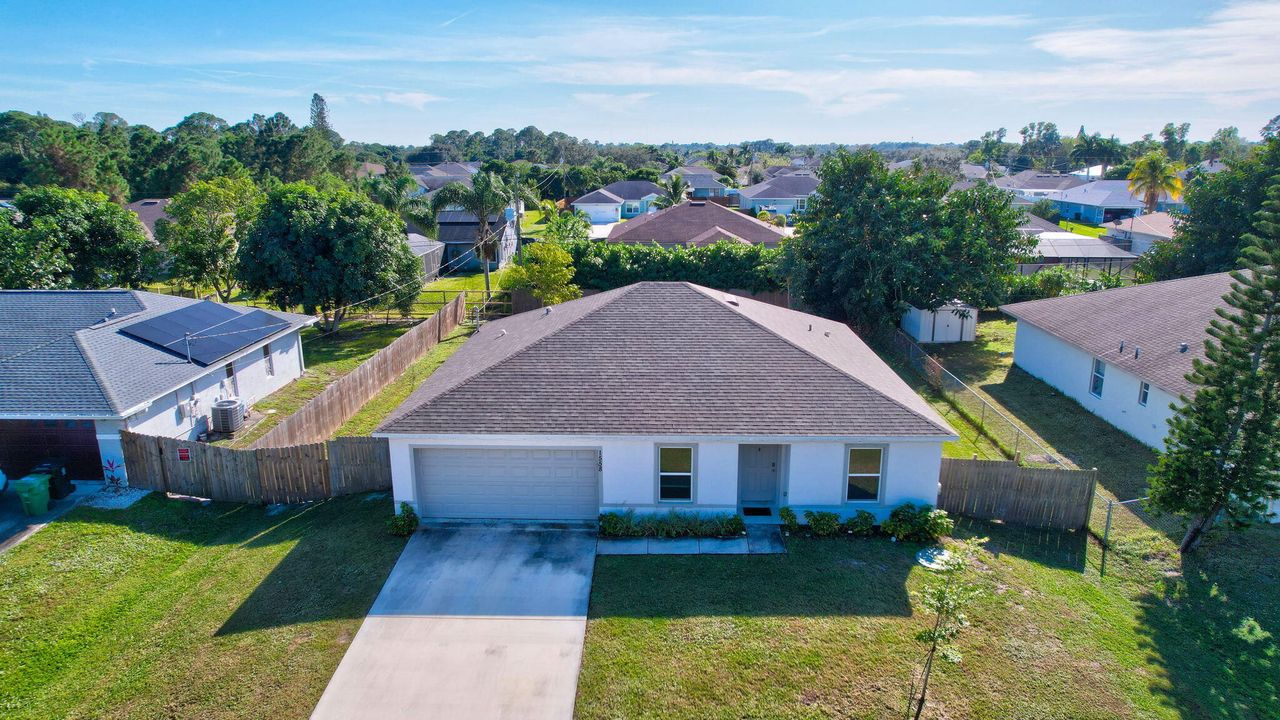 For Sale: $430,000 (3 beds, 2 baths, 1796 Square Feet)