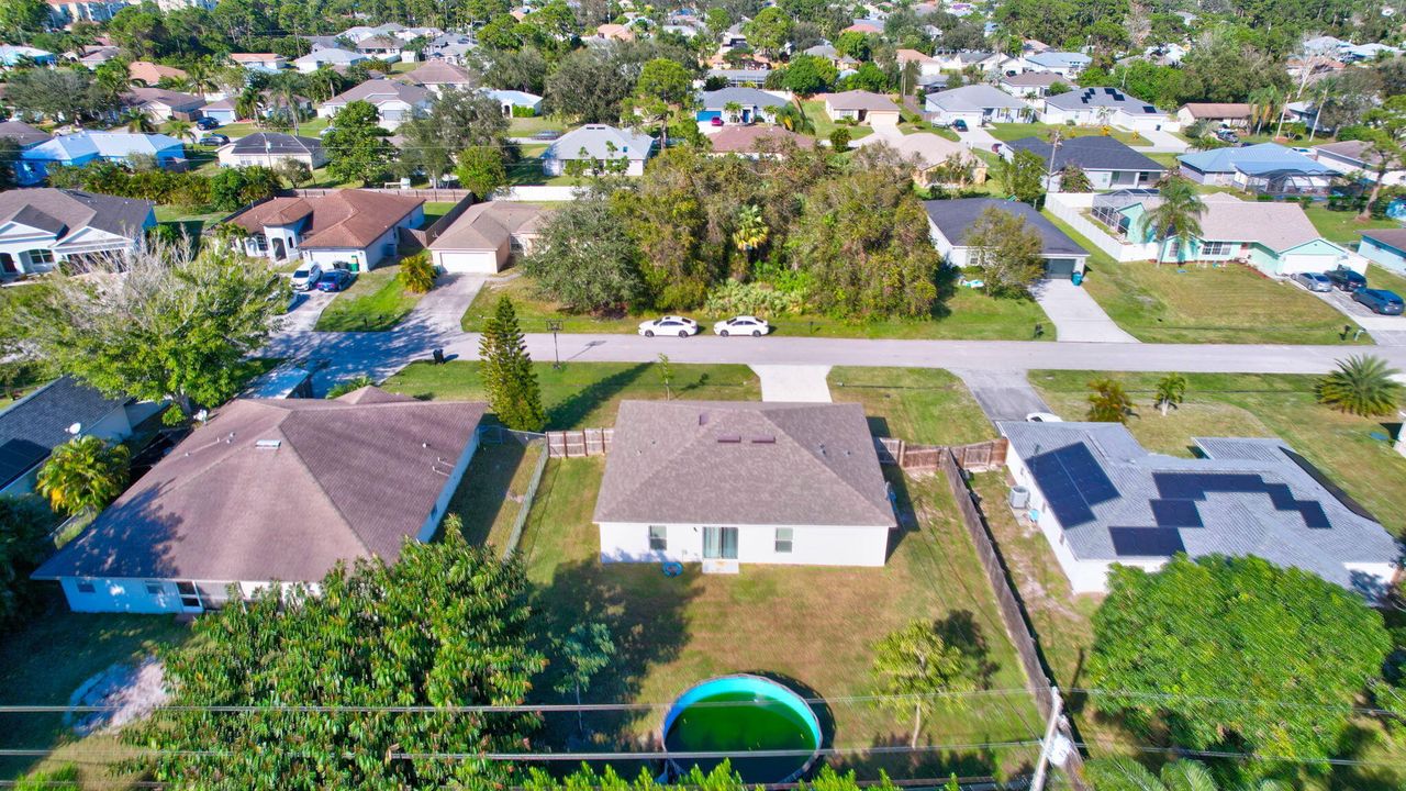 For Sale: $430,000 (3 beds, 2 baths, 1796 Square Feet)