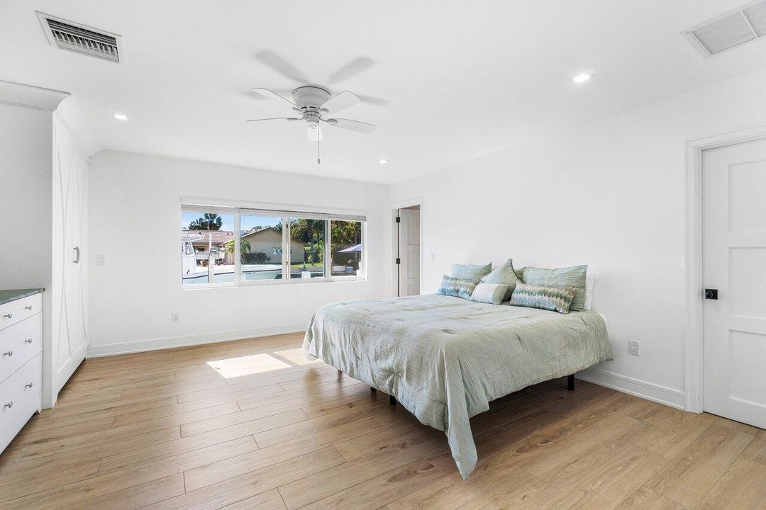 En Venta: $3,695,000 (3 camas, 2 baños, 2359 Pies cuadrados)