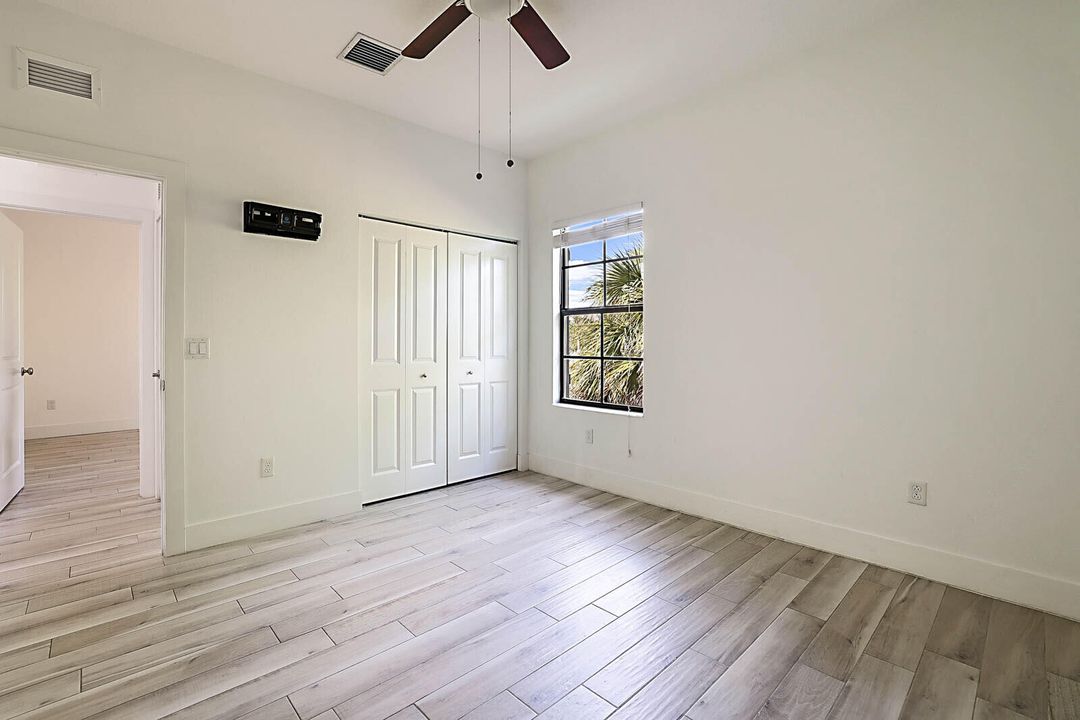 For Sale: $499,000 (3 beds, 2 baths, 2011 Square Feet)