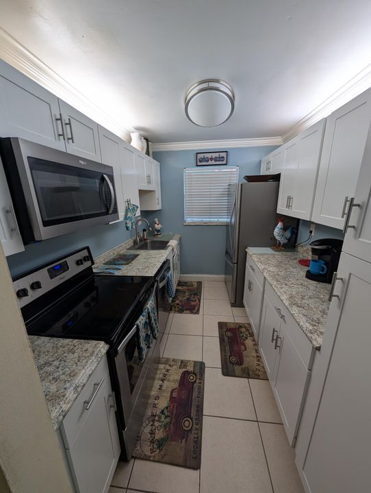 For Rent: $1,600 (2 beds, 2 baths, 1104 Square Feet)