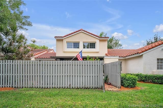 For Sale: $584,900 (3 beds, 2 baths, 1638 Square Feet)