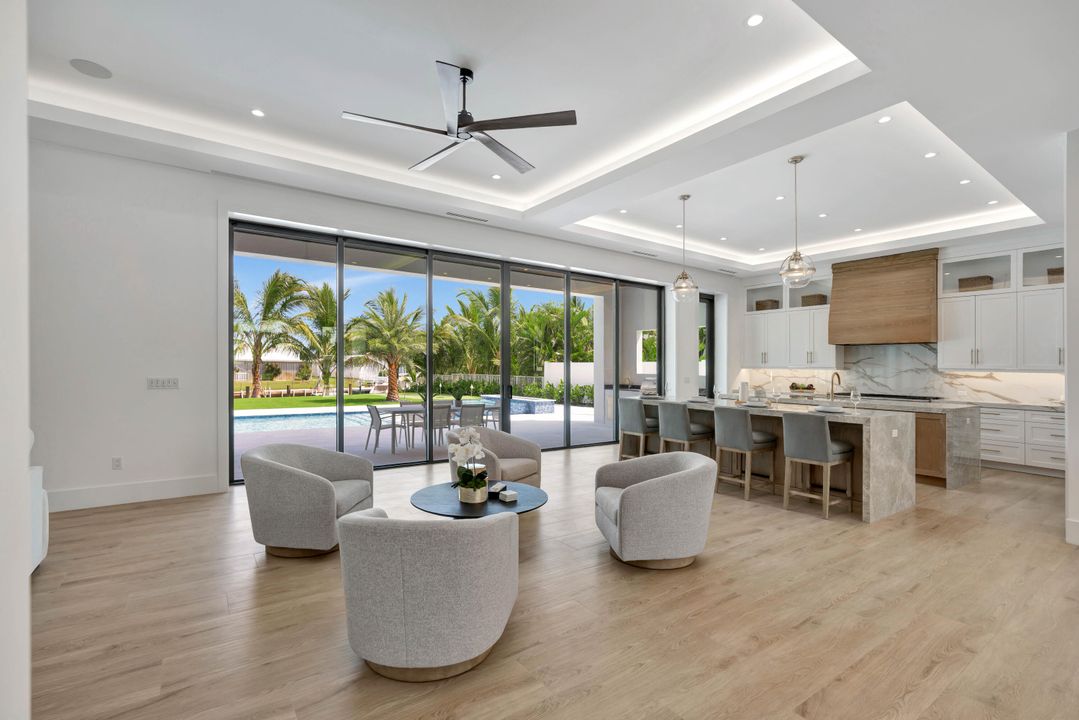 For Sale: $6,850,000 (5 beds, 5 baths, 5557 Square Feet)