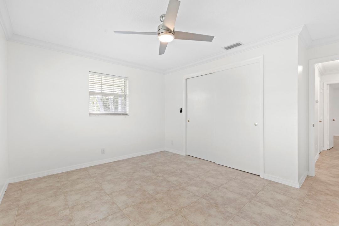 For Sale: $394,000 (2 beds, 2 baths, 1428 Square Feet)