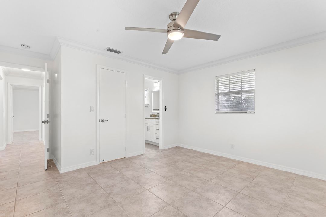 For Sale: $394,000 (2 beds, 2 baths, 1428 Square Feet)