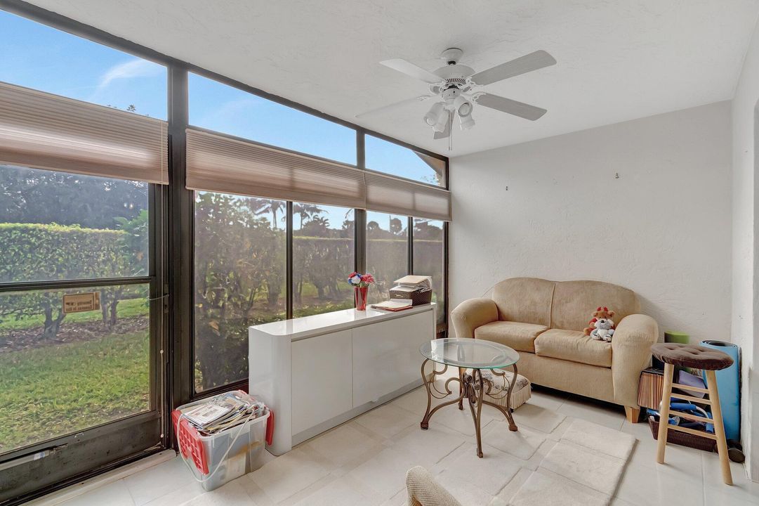 For Sale: $350,000 (2 beds, 2 baths, 1471 Square Feet)