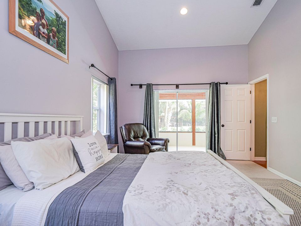 For Sale: $665,000 (3 beds, 2 baths, 2002 Square Feet)