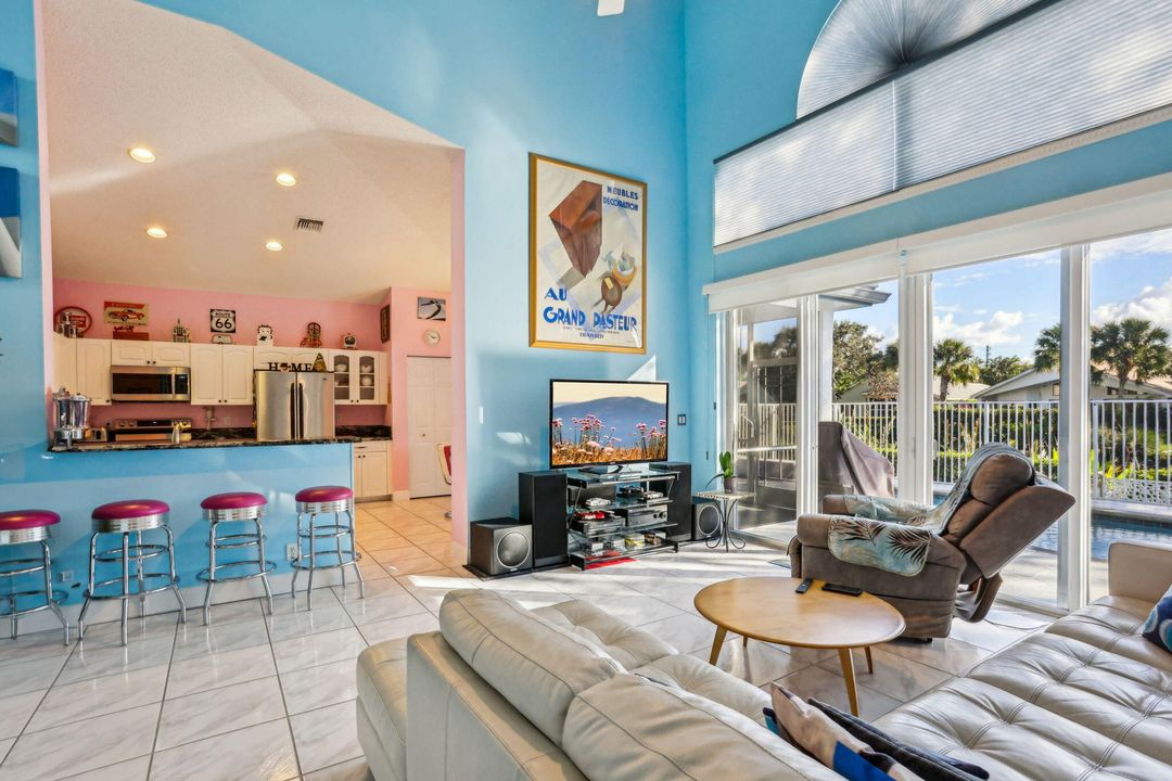 For Sale: $700,000 (3 beds, 2 baths, 2490 Square Feet)