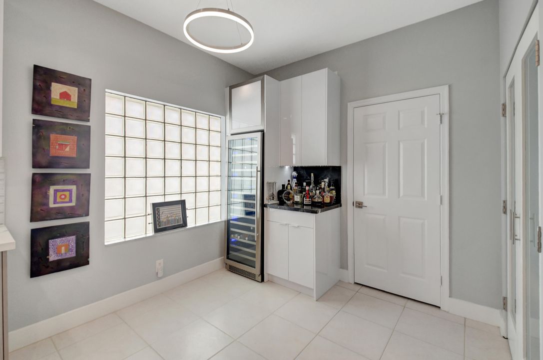 For Sale: $649,000 (3 beds, 2 baths, 2151 Square Feet)