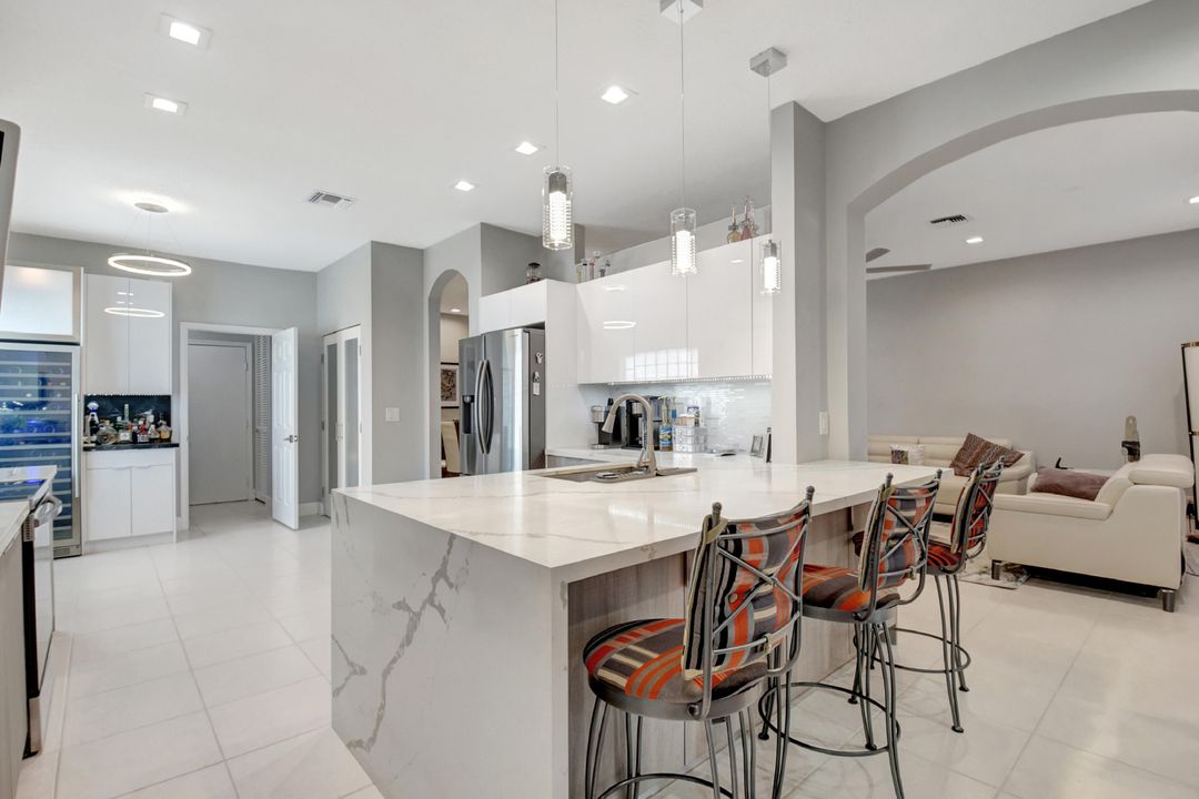 For Sale: $649,000 (3 beds, 2 baths, 2151 Square Feet)