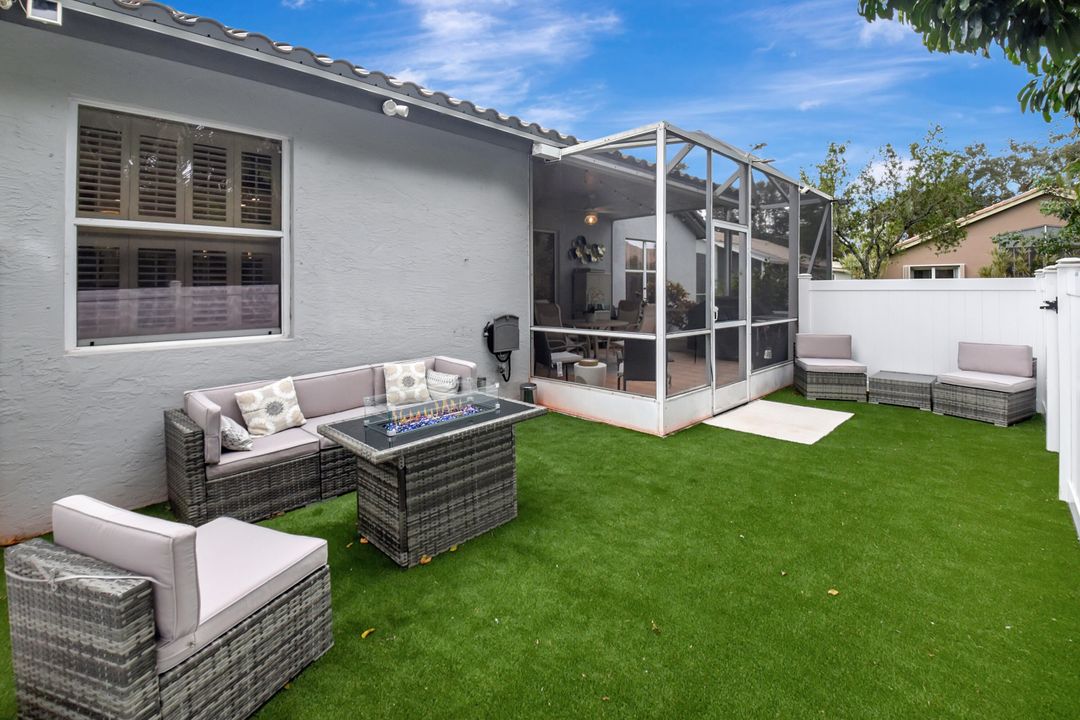 For Sale: $649,000 (3 beds, 2 baths, 2151 Square Feet)